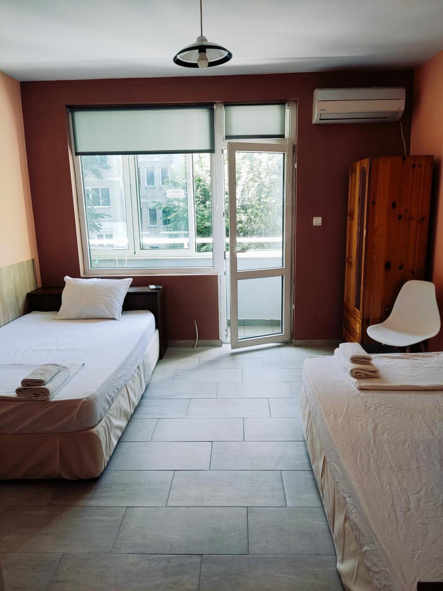 Pleven Rooms Экстерьер фото