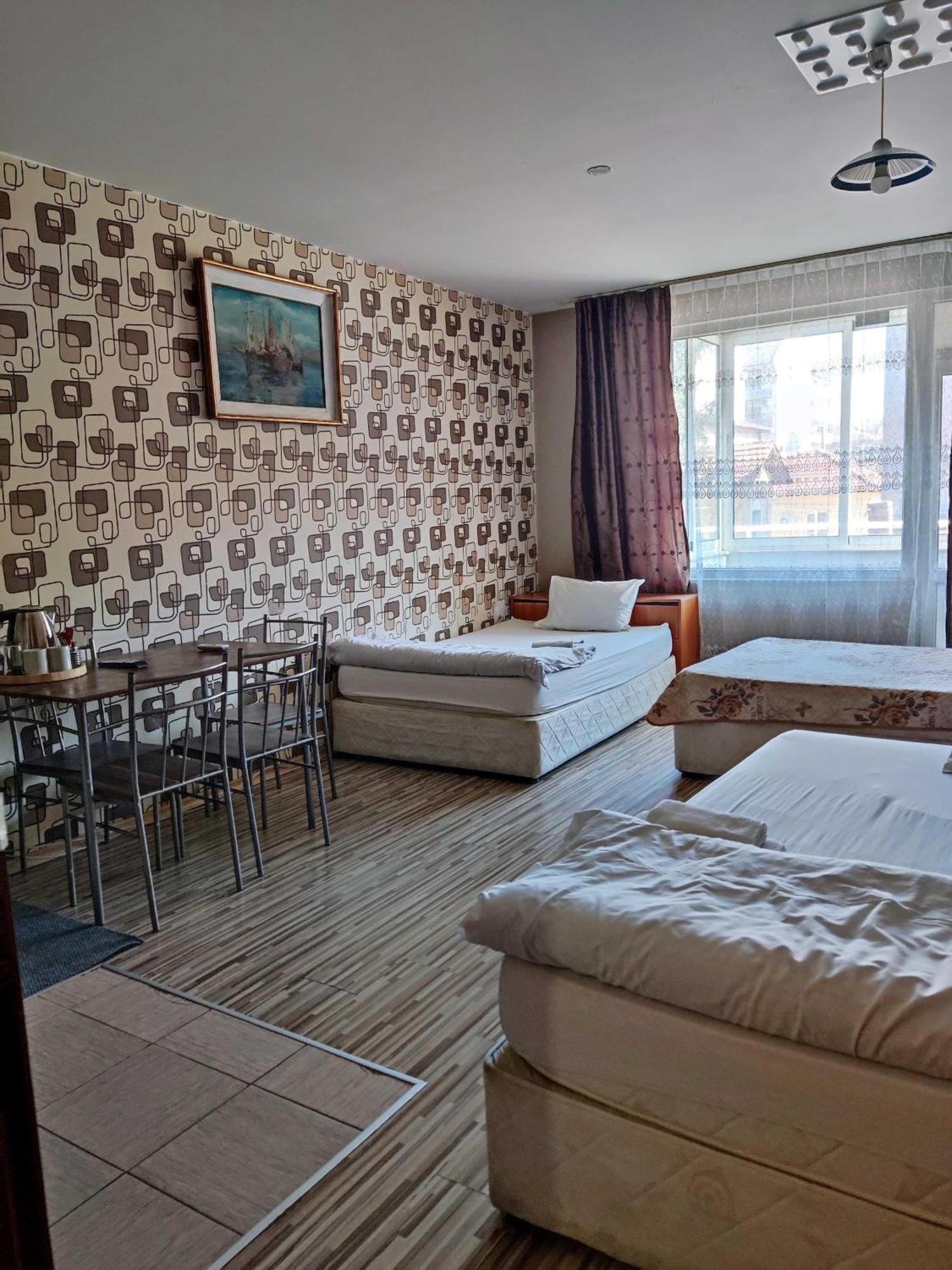 Pleven Rooms Экстерьер фото