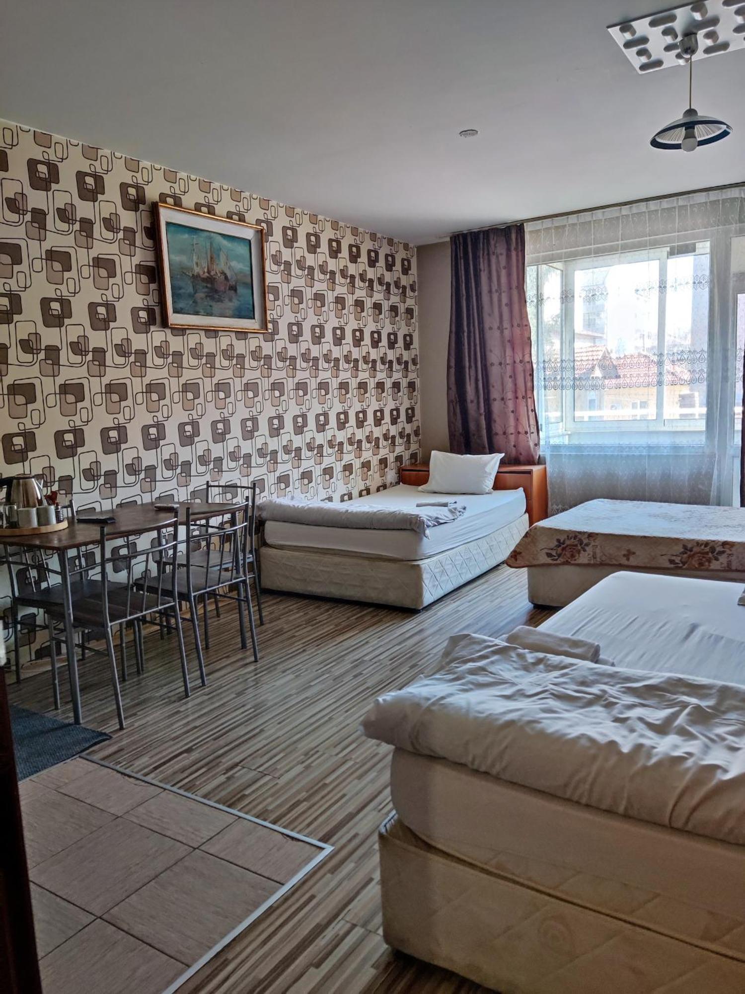Pleven Rooms Экстерьер фото
